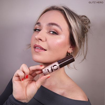 Glitz Hero Face & Body Highlighter Glitz Hero